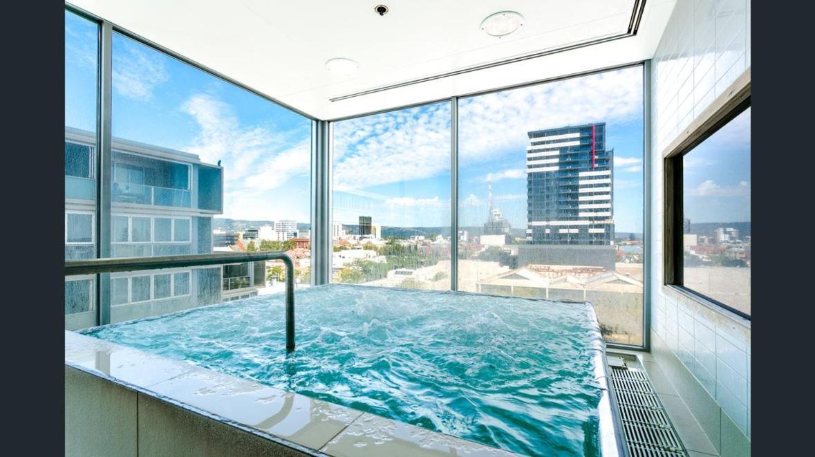 Hi 5 Star Luxury Adelaide City Apartment Exteriör bild